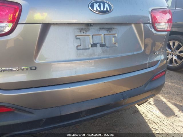 5XYPG4A55GG163159 KIA Sorento 3.3l Lx