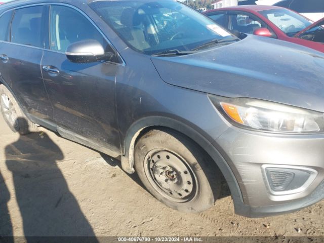 5XYPG4A55GG163159 KIA Sorento 3.3l Lx