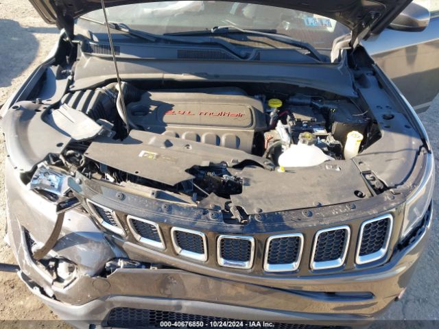 3C4NJDBB3HT650805 Jeep New Compass Latitude 4x4