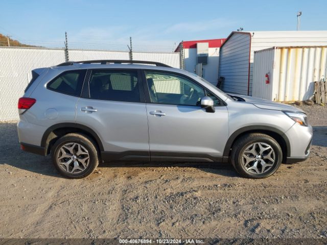 JF2SKAFC2MH493487 Subaru Forester Premium