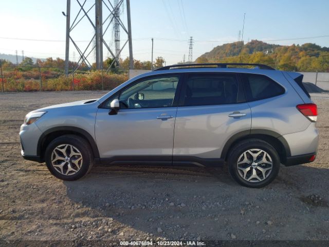 JF2SKAFC2MH493487 Subaru Forester Premium