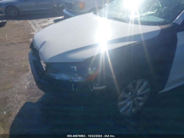 1VWAT7A34EC112686 Volkswagen Passat 1.8t Wolfsburg Edition