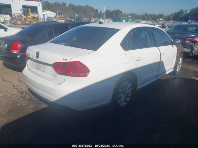 1VWAT7A34EC112686 Volkswagen Passat 1.8t Wolfsburg Edition