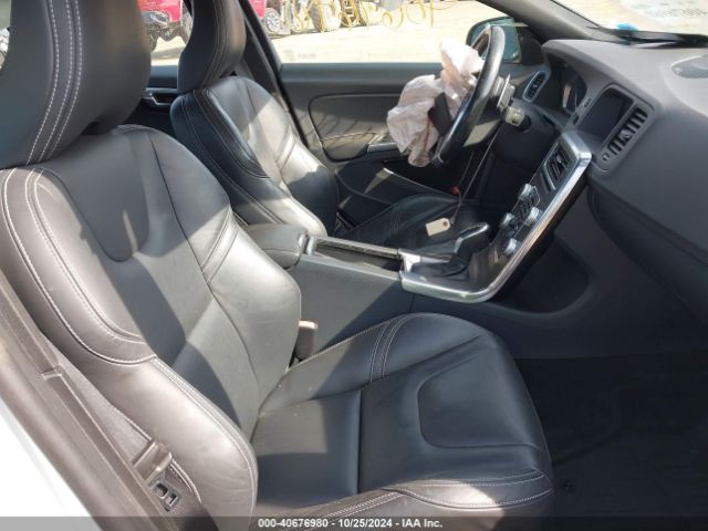 YV149MFM9F2351022 Volvo S60 T6 Platinum