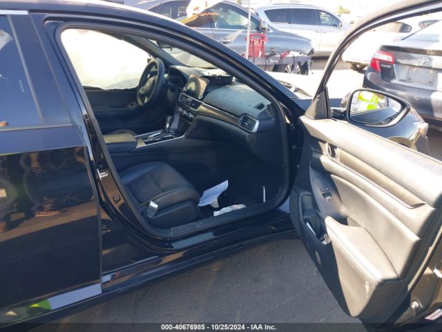 1HGCV1F38JA166365 Honda Accord Sport
