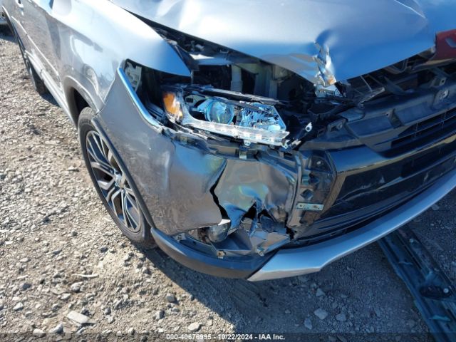 JA4AZ3A30GZ017823 Mitsubishi Outlander Sel