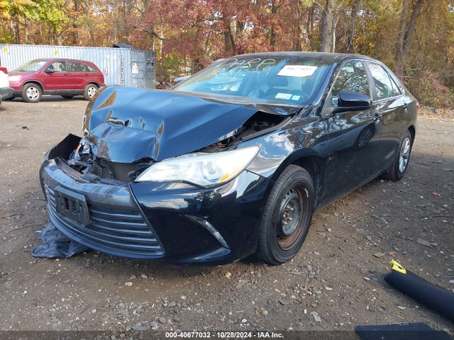 Toyota CAMRY LE 2016 4T4BF1FKXGR533239 Image 2