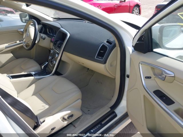 YV440MDK1F2709115 Volvo Xc60 T5 Premier