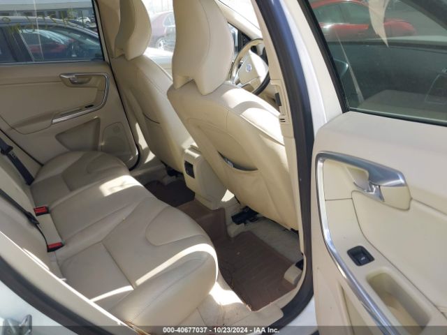 YV440MDK1F2709115 Volvo Xc60 T5 Premier