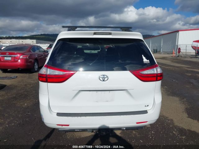 5TDKK3DC7FS586761 Toyota Sienna Le 8 Passenger