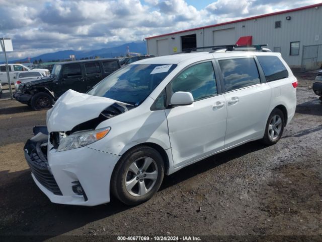 5TDKK3DC7FS586761 Toyota Sienna Le 8 Passenger
