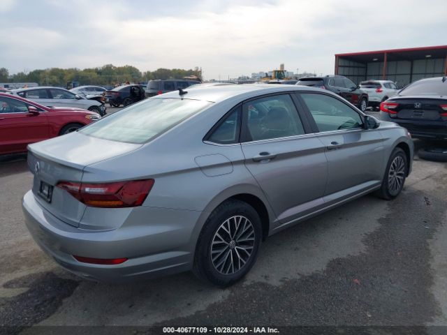2019 VOLKSWAGEN JETTA 3VWC57BU4KM242276 Photo 3
