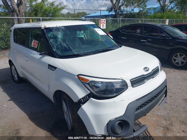 KNDJN2A25K7634268 KIA Soul !