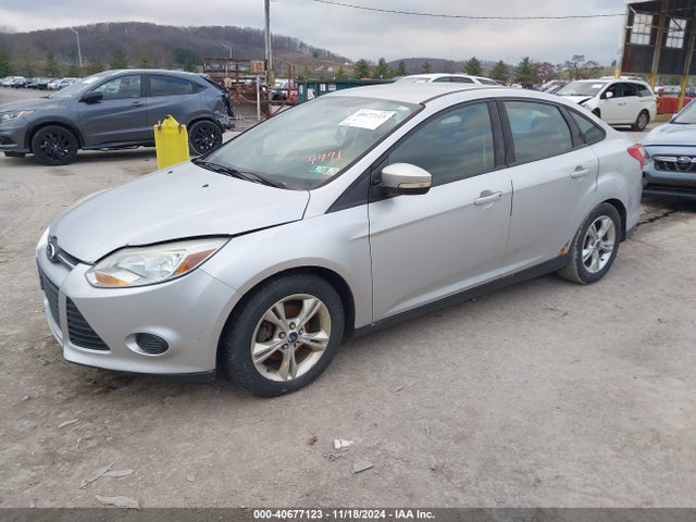 Ford FOCUS SE 2014 1FADP3F2XEL334491 Image 2