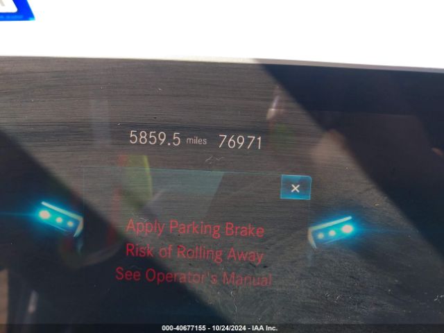 WDD3G4EB2KW007029 Mercedes-Benz A 220