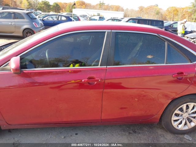 4T1BD1FK2GU191804 Toyota Camry Hybrid Le