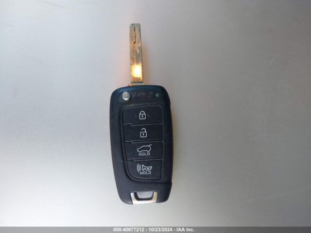 KM8K12AA2LU540757 Hyundai Kona Se