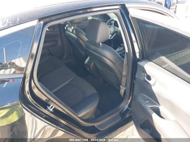 5XXGT4L3XKG359117 KIA Optima S