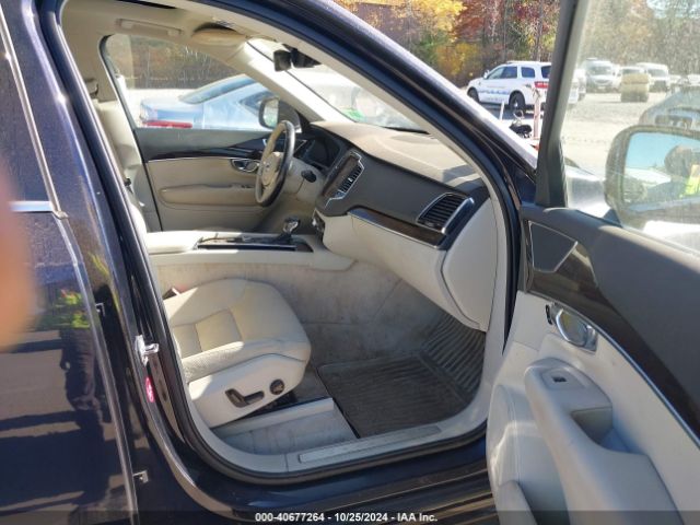 YV4A22PK4G1046272 Volvo Xc90 T6 Momentum