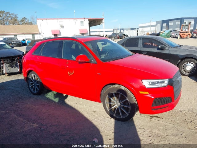 WA1JCCFS4JR010012 Audi Q3 2.0t Premium/2.0t Sport Premium