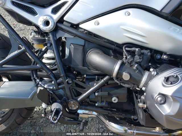 2015 BMW R NINE T WB10A1606FZ583704 Photo 7