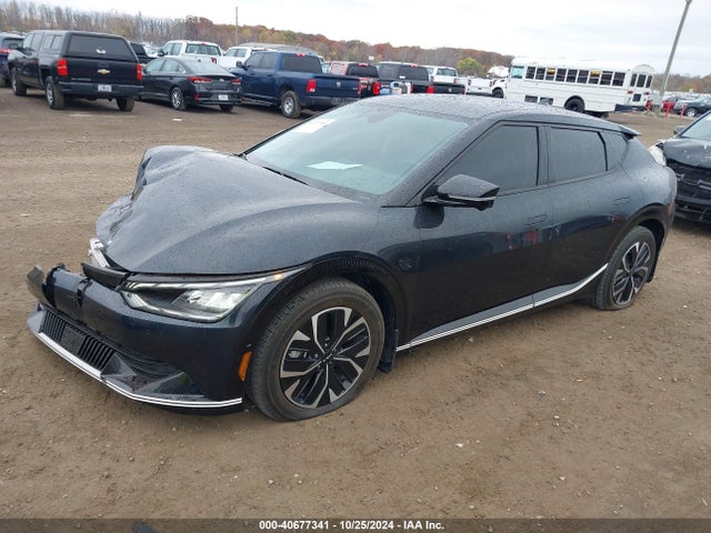 KIA Ev6 Wind 2022 KNDC3DLCXN5031915 Image 2