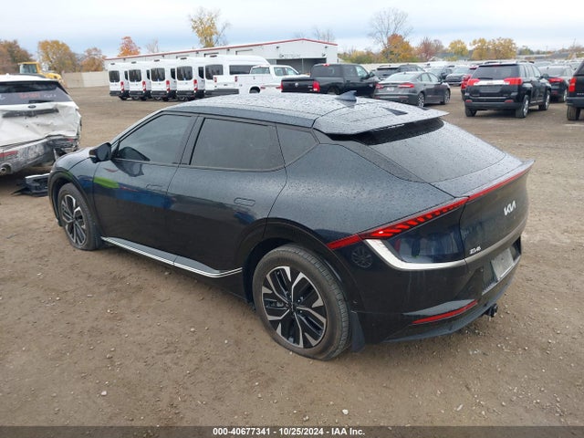 KIA Ev6 Wind 2022 KNDC3DLCXN5031915 Image 3