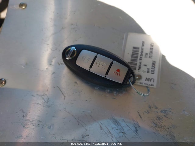 Nissan TITAN S 2017 1N6AA1EK6HN571926 Image 11