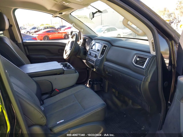 Nissan TITAN S 2017 1N6AA1EK6HN571926 Image 5