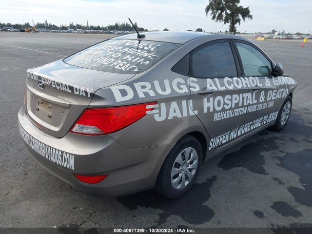 Hyundai ACCENT SE 2017 KMHCT4AEXHU359328 Image 4