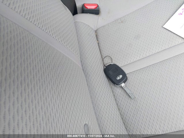Hyundai SONATA SE 2018 5NPE24AF5JH657004 Image 11