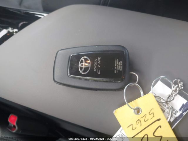 NMTKHMBXXNR145262 Toyota C-hr Limited