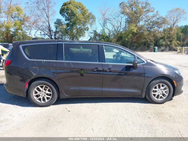 2C4RC1DGXHR587420 Chrysler Pacifica Touring