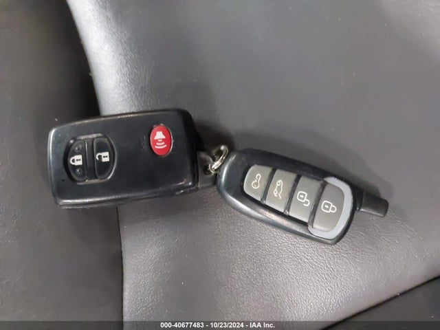 Toyota Prius Four 2015 JTDKN3DU6F0453881 Image 11