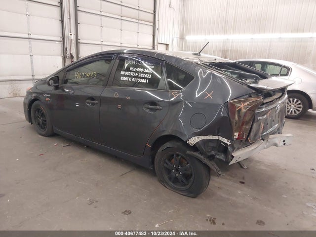 Toyota Prius Four 2015 JTDKN3DU6F0453881 Image 3
