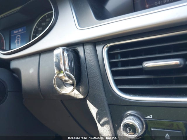 Audi A4 2.0t Premium 2014 WAUEFAFL6EN022135 Image 11