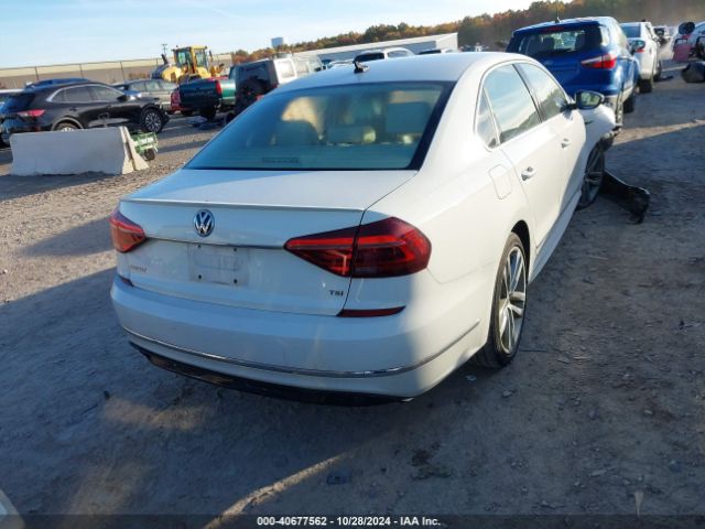 1VWDT7A30HC027913 Volkswagen Passat 1.8t R-line