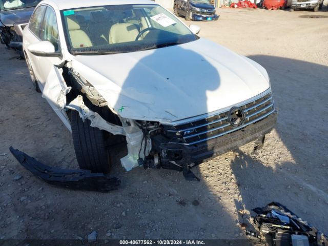 1VWDT7A30HC027913 Volkswagen Passat 1.8t R-line