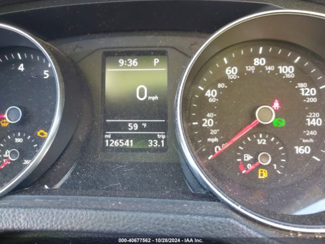 1VWDT7A30HC027913 Volkswagen Passat 1.8t R-line