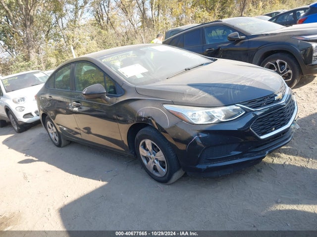 Chevrolet Cruze Ls Auto 2018 1G1BC5SM1J7148902 Image 1