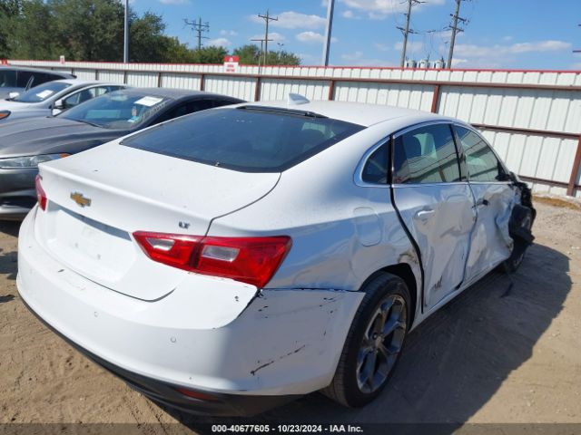 1G1ZD5ST1RF142814 Chevrolet Malibu Fwd 1lt