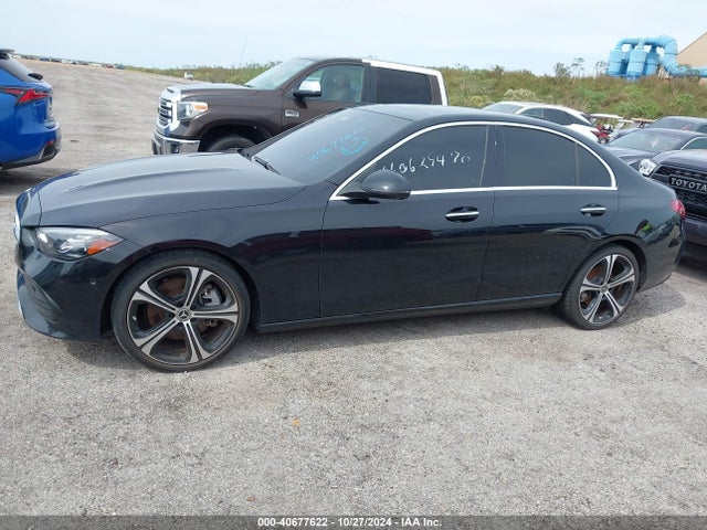W1KAF4GBXNR042489 Mercedes-Benz C 300 Sedan