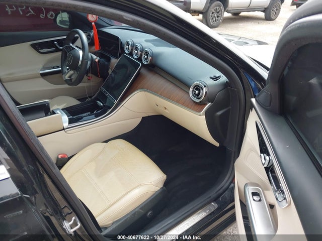 W1KAF4GBXNR042489 Mercedes-Benz C 300 Sedan