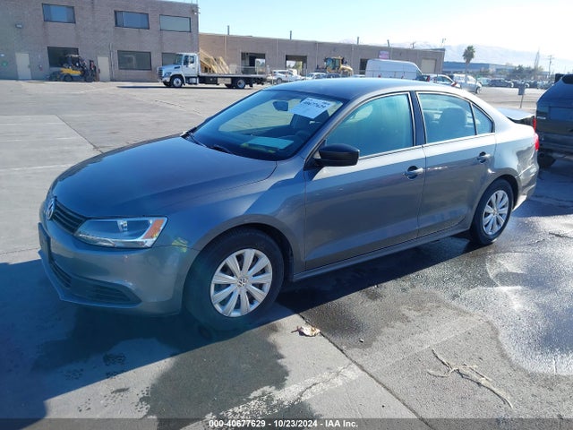 Volkswagen Jetta 2.0l S 2014 3VW2K7AJ9EM314508 Image 2