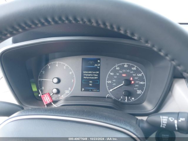 7MUCAAAG0RV108050 Toyota Corolla Cross Le