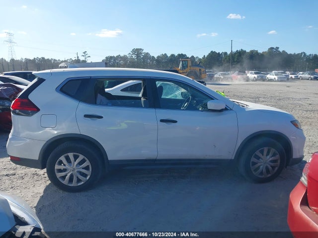 Nissan ROGUE S 2017 KNMAT2MV0HP557393 Image 13
