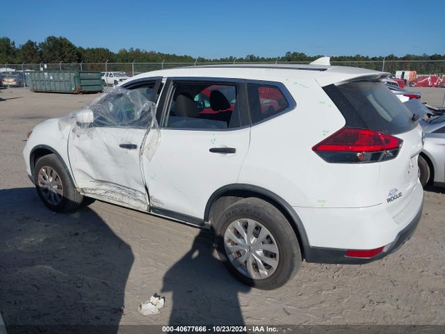 Nissan ROGUE S 2017 KNMAT2MV0HP557393 Image 14