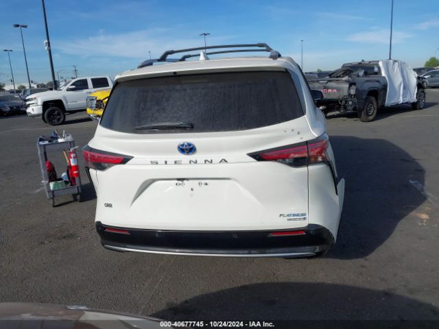 5TDERKEC5MS014263 Toyota Sienna Platinum