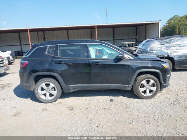 3C4NJDBB5JT231344 Jeep Compass Latitude 4x4