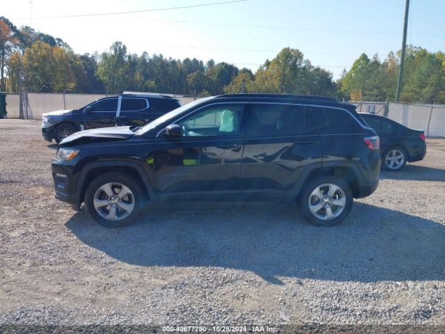 3C4NJDBB5JT231344 Jeep Compass Latitude 4x4